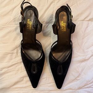 Vintage Versace Black Pointed Slingback Heels 41